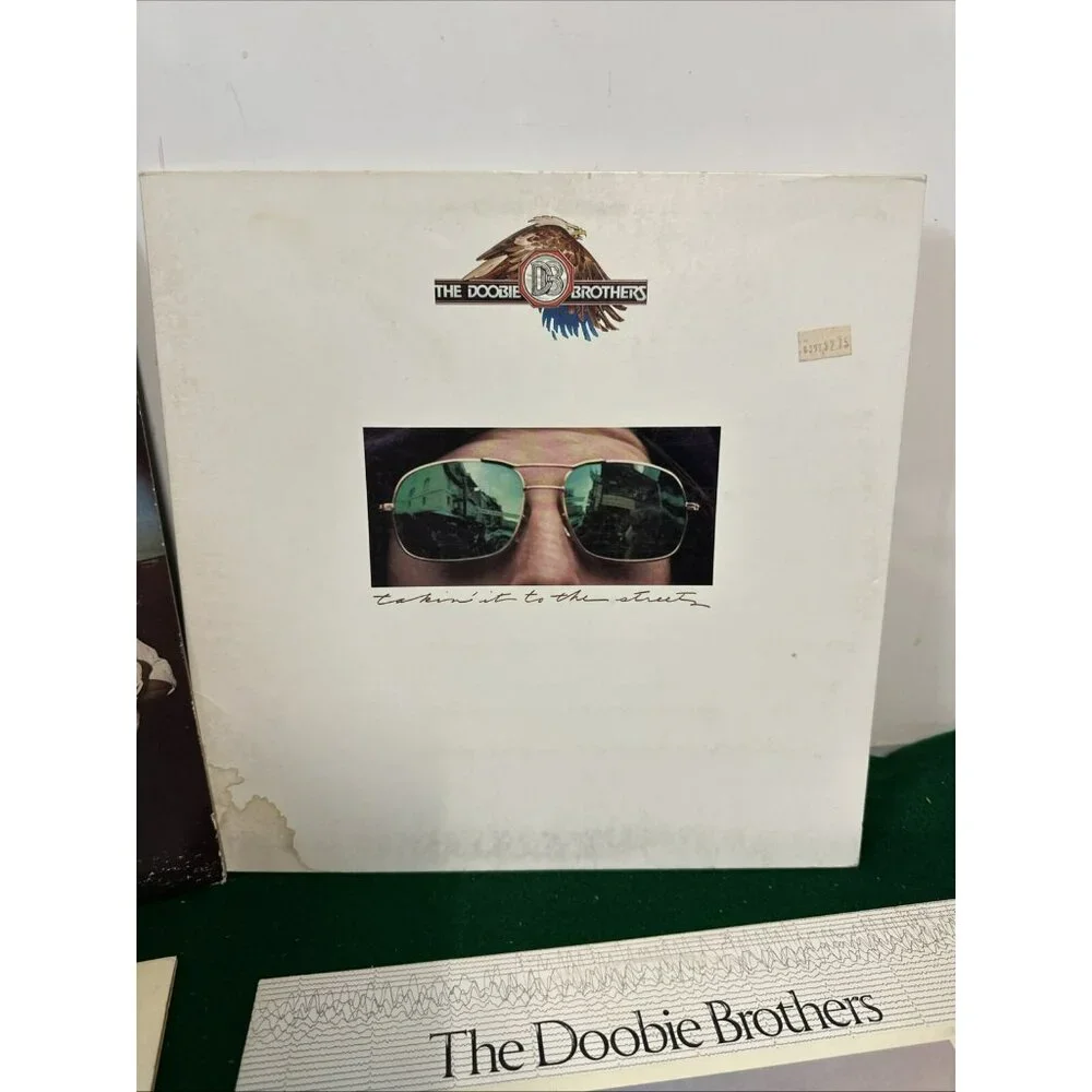 The Doobie Brothers Vintage Vinyl LP Record Minute By Minute Lot of 4 1970s - Picture 3 of 16